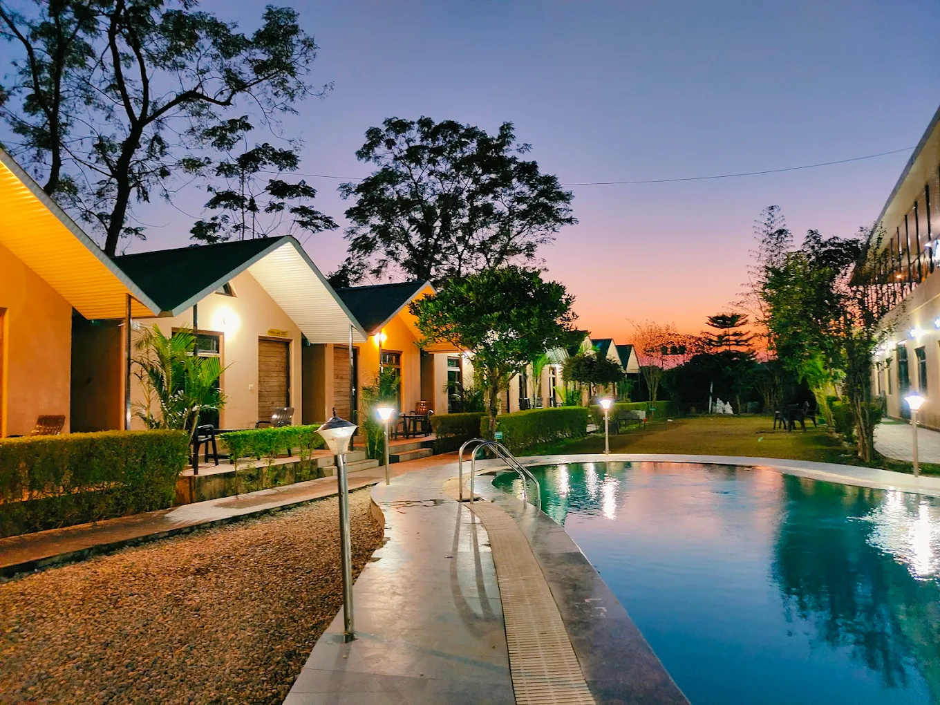 Corbett View Resort Side Image 1