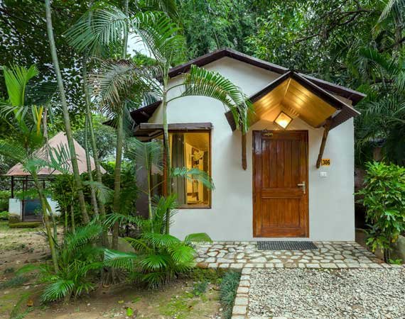 Corbett Wild Resort Side Image 1