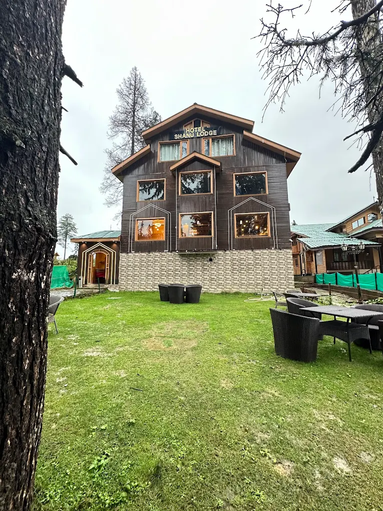 Hotel Shanu Gulmarg Side Image 1