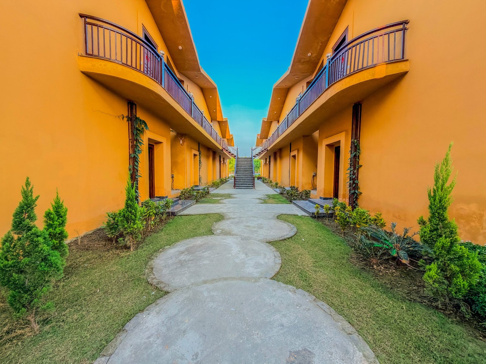 Spree Resort Jim Corbett Side Image 2