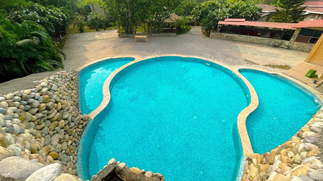 The Roar Resort Corbett Side Image 2